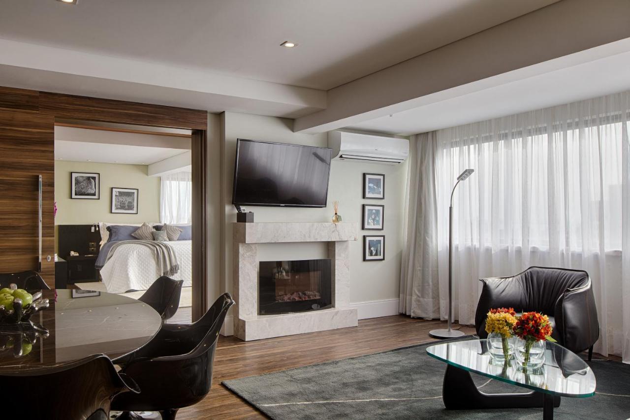 Art Hotel Transamerica Collection Porto Alegre Exteriér fotografie A suite at the hotel